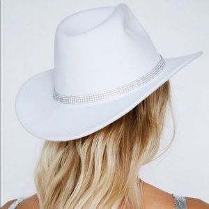 BNWT Diamanté Trim White Cowboy Hat